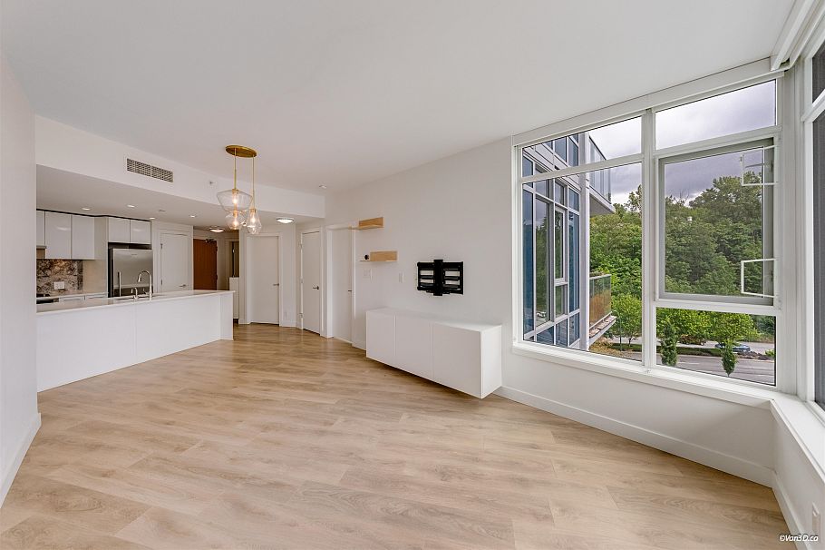 615 3557 Sawmill Crescent Vancouver, BC - 3