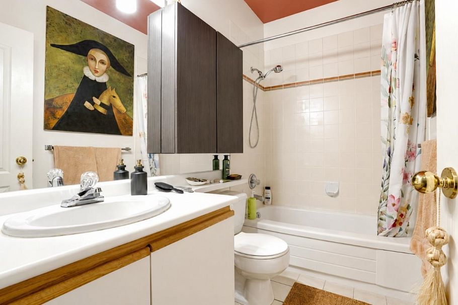 1903 W 14th Avenue Vancouver, BC - 24