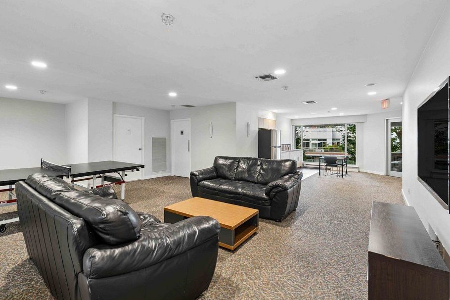 3202 193 Aquarius Mews Vancouver, BC - 31