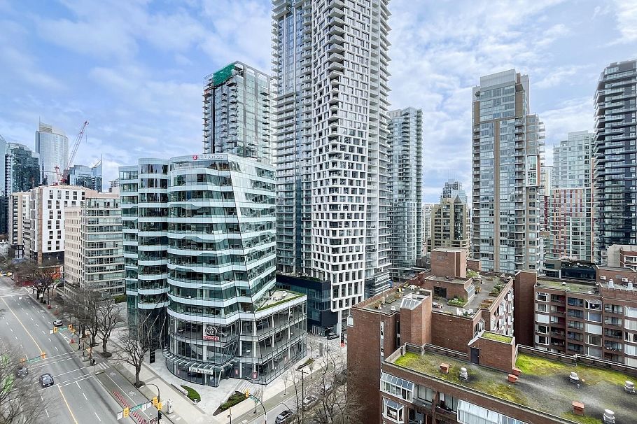 1706 1009 Harwood Street Vancouver, BC - 25