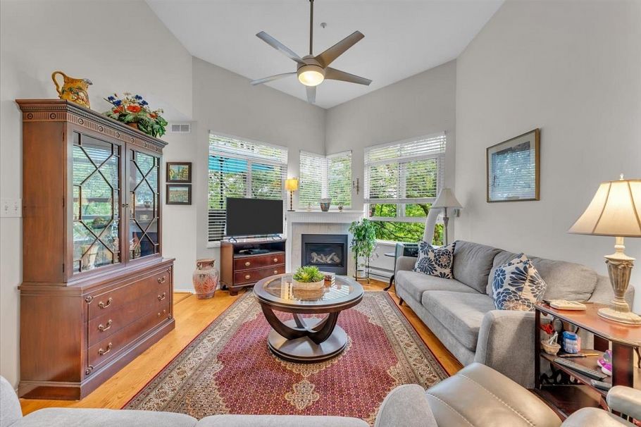 314 128 W 8th Street North Vancouver, BC - 20