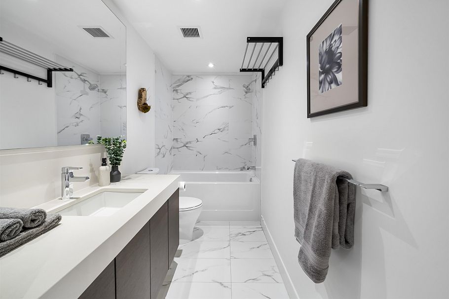 305 168 E 35th Avenue Vancouver, BC - 29