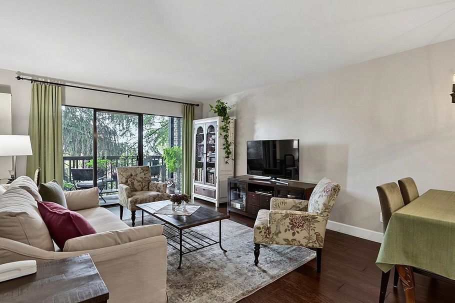 205 150 E 5th Street North Vancouver, BC - 12