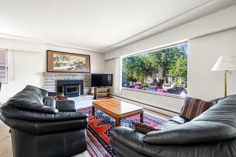 6758 Killarney Street Vancouver, BC - 3