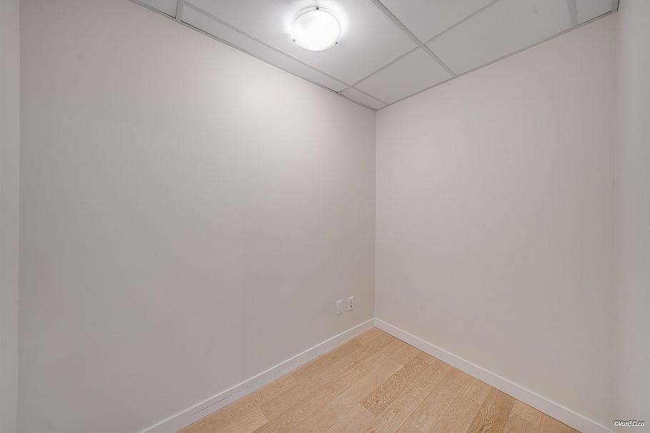 704 2565 Maple Street Vancouver, BC - 27