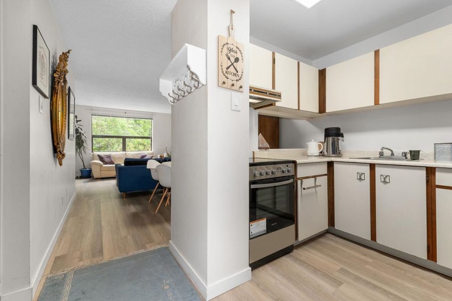 202 1080 BROUGHTON STREET, Vancouver BC V6G 2A8 Vancouver, BC - 8