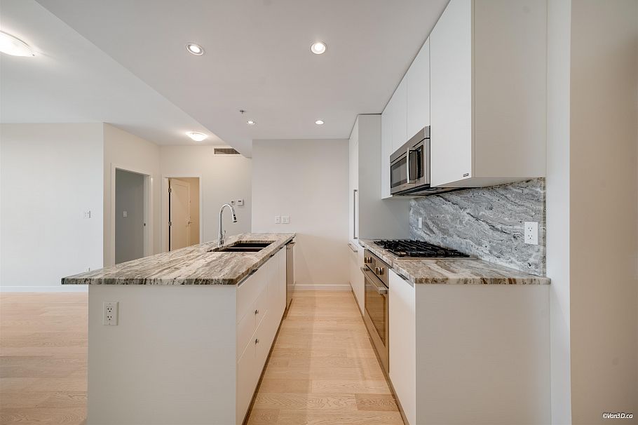 704 2565 Maple Street Vancouver, BC - 8