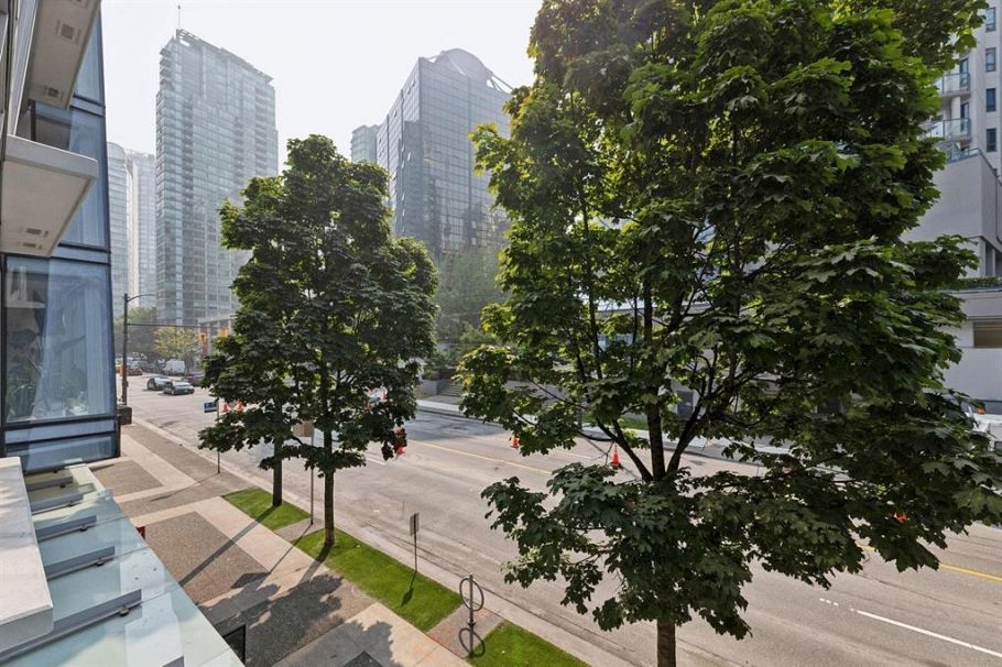 206 1477 W Pender Street Vancouver, BC - 12