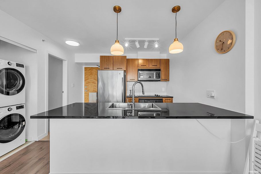 1705 1155 Seymour Street Vancouver, BC - 7