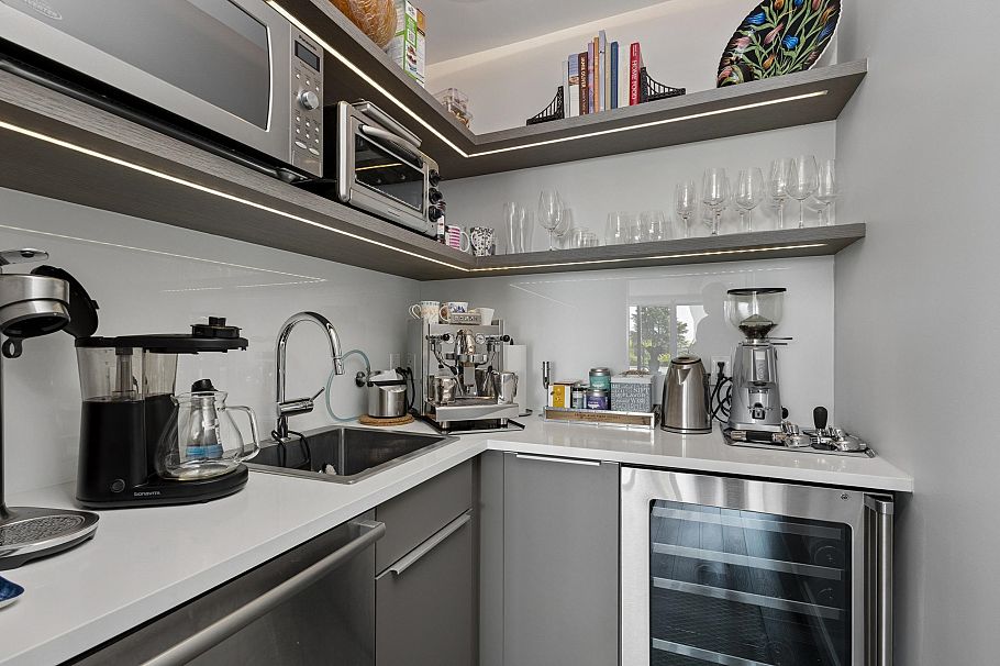 601 4427 Cambie Street Vancouver, BC - 12