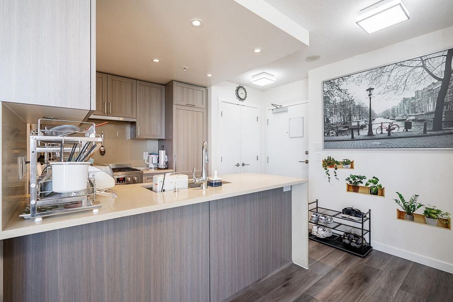 2902 5665 Boundary Road Vancouver, BC - 16