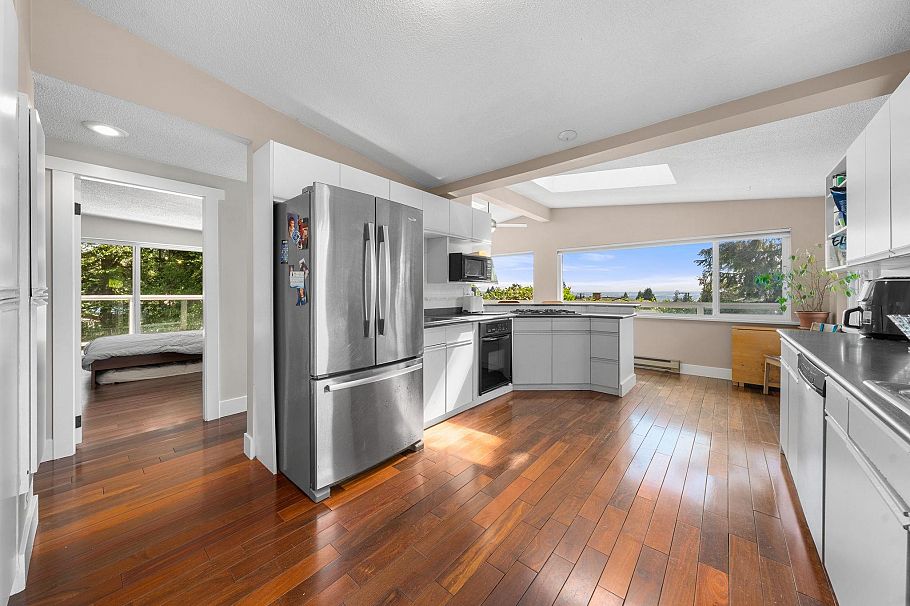 3920 Delbrook Avenue North Vancouver, BC - 9