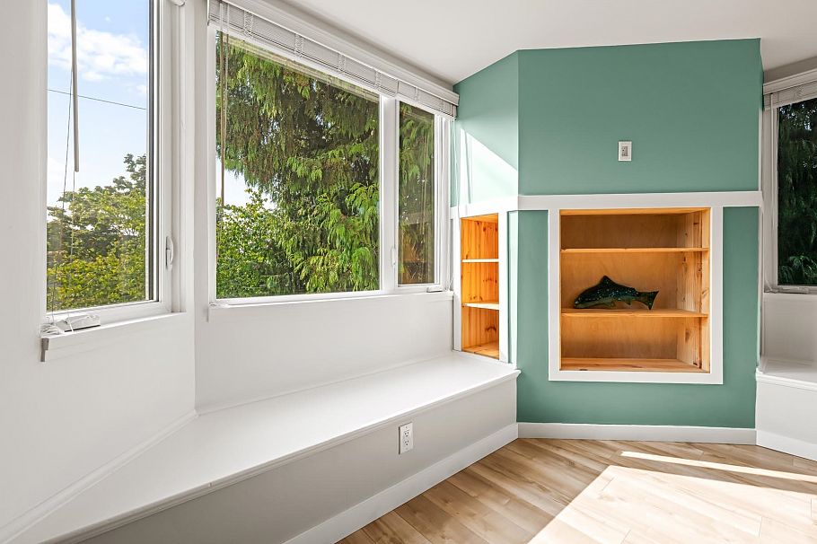 122 Lakewood Drive Vancouver, BC - 5