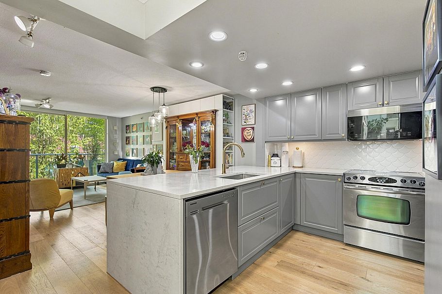 306 125 Milross Avenue Vancouver, BC - 19