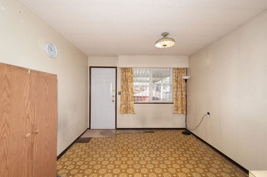 3178 Garden Drive Vancouver, BC - 21