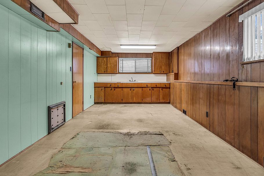 409 E 63rd Avenue Vancouver, BC - 29