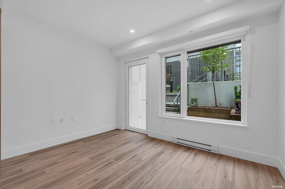 1726 Templeton Drive Vancouver, BC - 11