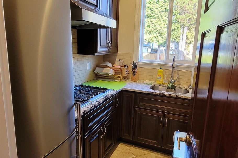 729 W 47th Avenue Vancouver, BC - 13