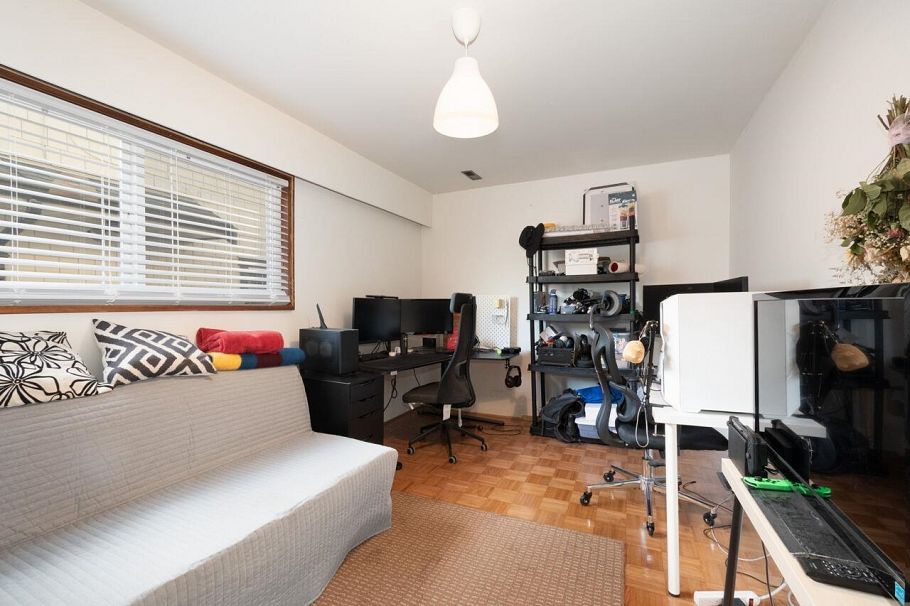 3178 Garden Drive Vancouver, BC - 38