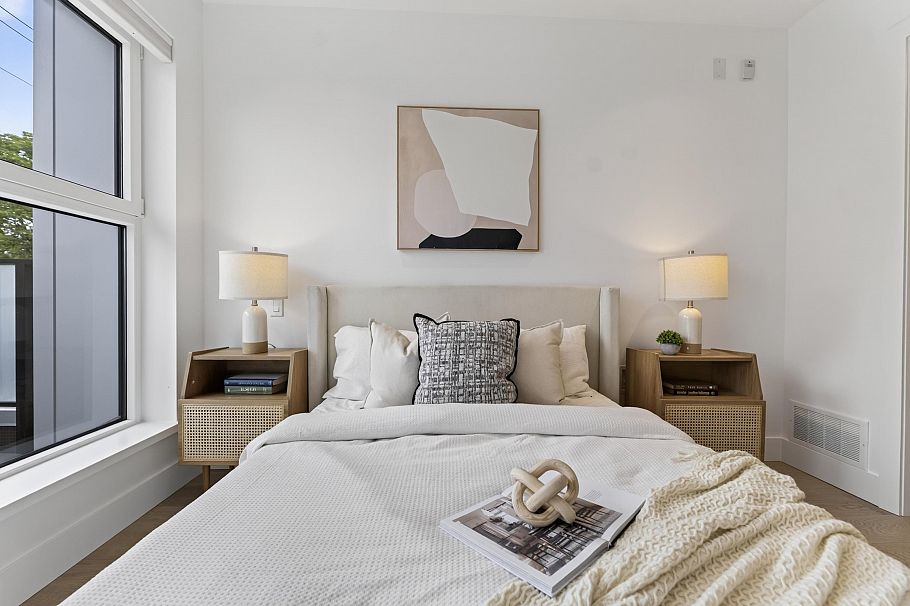 150 W Woodstock Avenue Vancouver, BC - 20