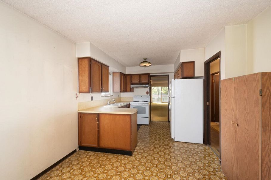 3178 Garden Drive Vancouver, BC - 18