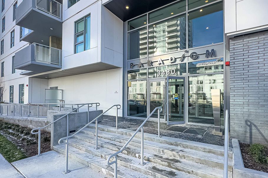 1406 3430 E Kent Avenue South Vancouver, BC - 2