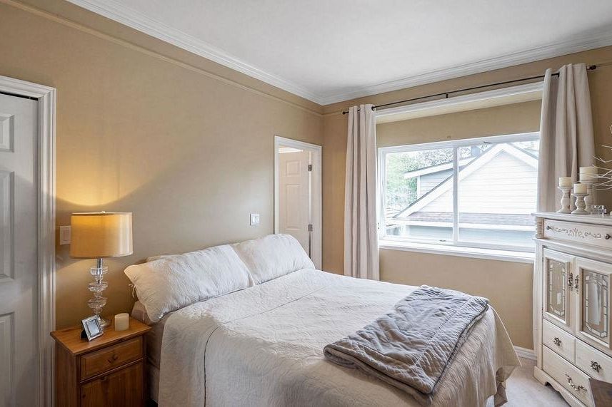 968 E 31st Avenue Vancouver, BC - 12