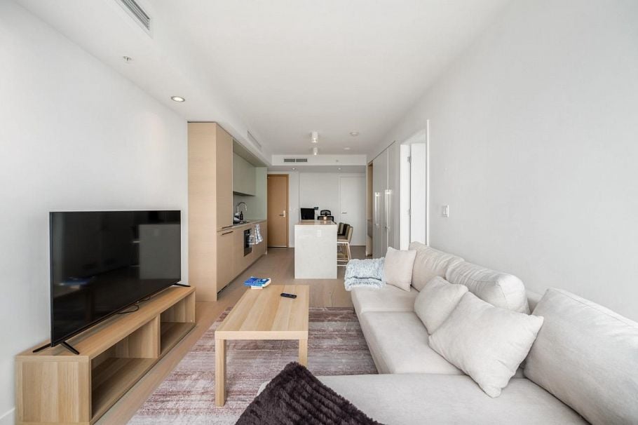 3308 1289 Hornby Street Vancouver, BC - 4
