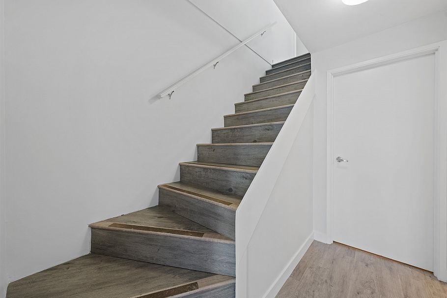 3 1355 W 4th Avenue Vancouver, BC - 10