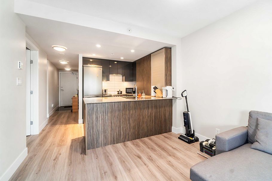 813 1088 Richards Street Vancouver, BC - 8