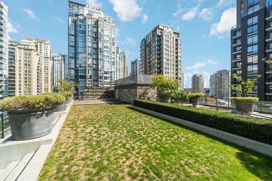 813 1088 Richards Street Vancouver, BC - 28