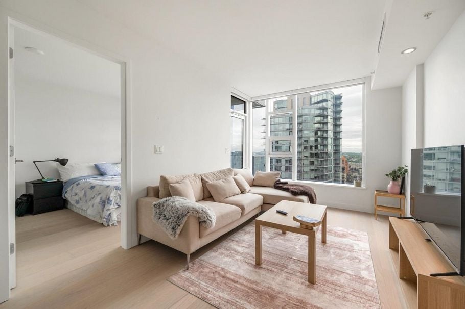 3308 1289 Hornby Street Vancouver, BC - 5