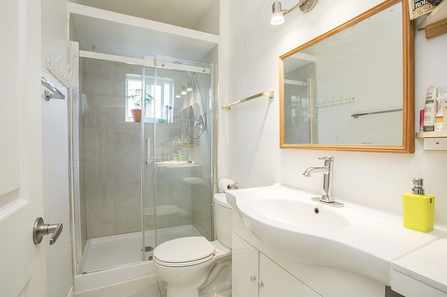 2039 Turner Street Vancouver, BC - 13