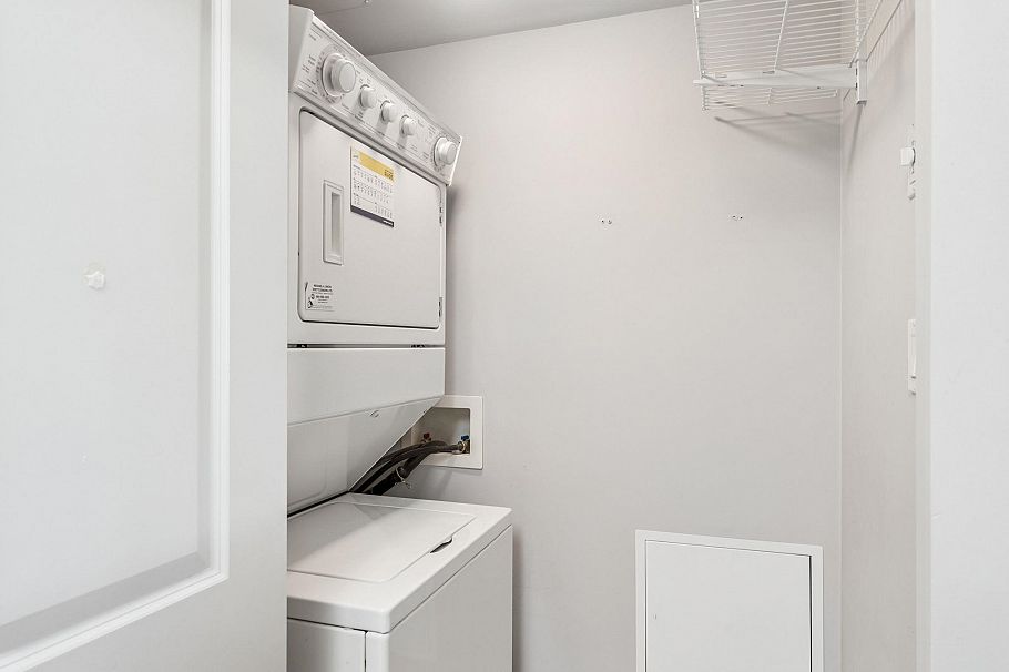 901 3520 Crowley Drive Vancouver, BC - 16