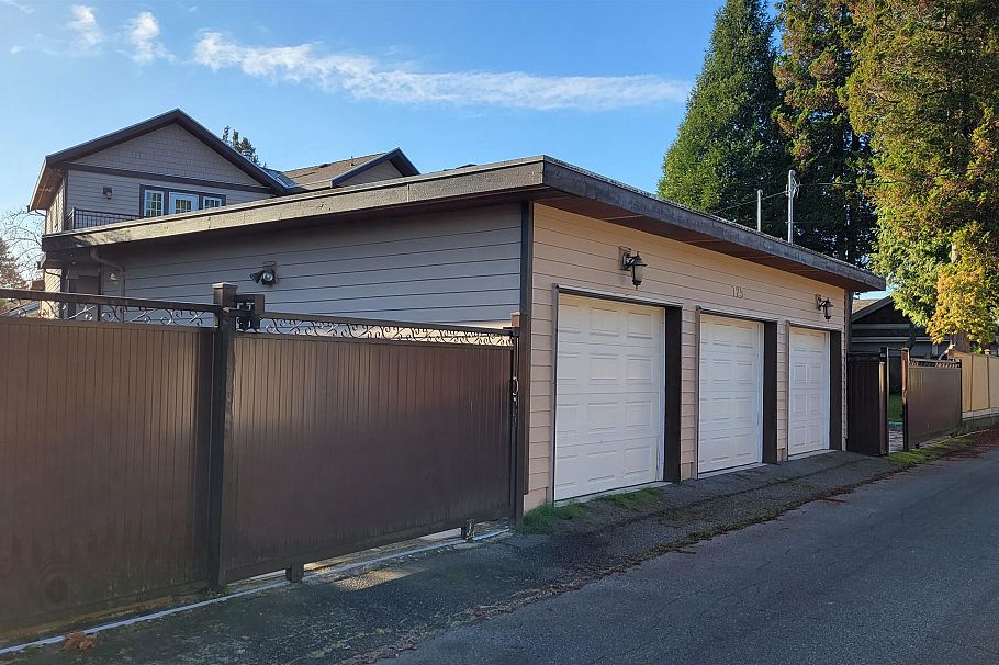 729 W 47th Avenue Vancouver, BC - 19