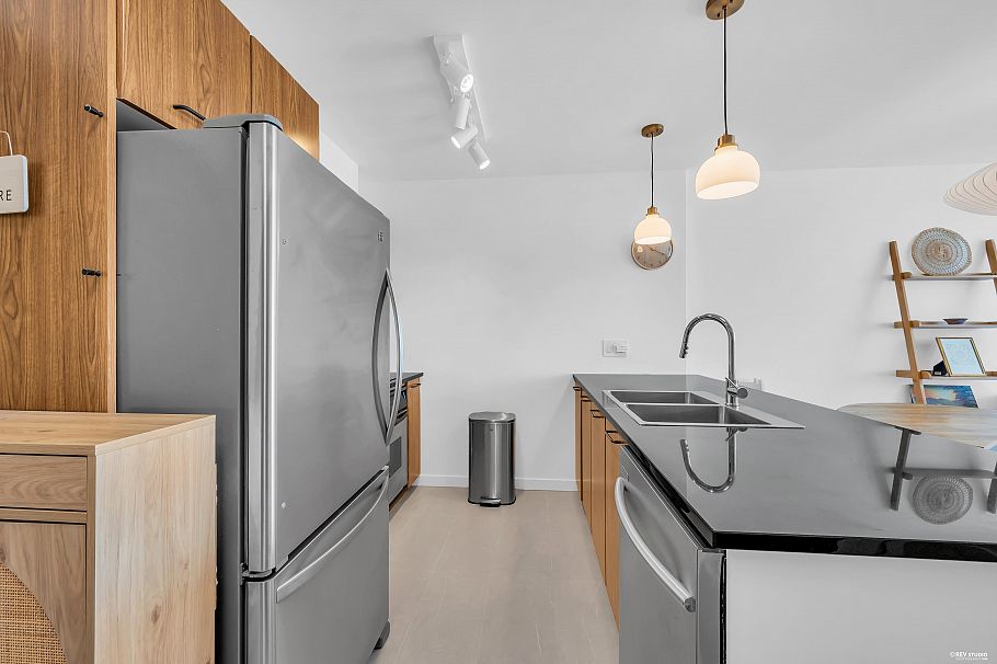 1705 1155 Seymour Street Vancouver, BC - 8