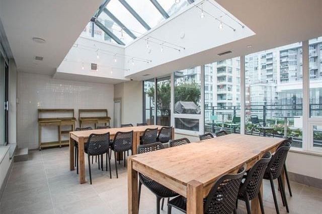 905 111 E 1st Avenue Vancouver, BC - 5
