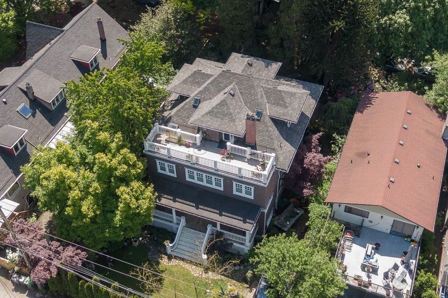 1859 Napier Street Vancouver, BC - 39
