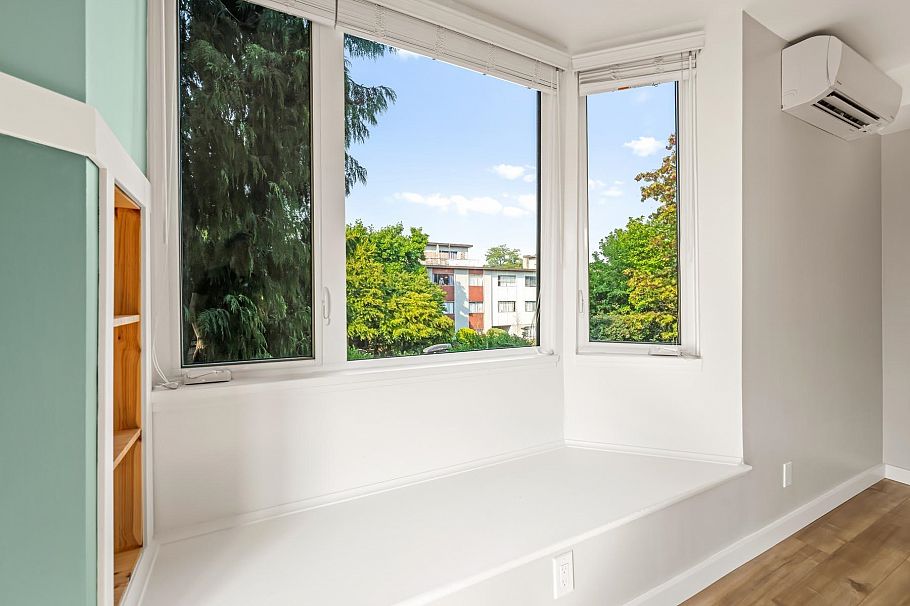 122 Lakewood Drive Vancouver, BC - 7