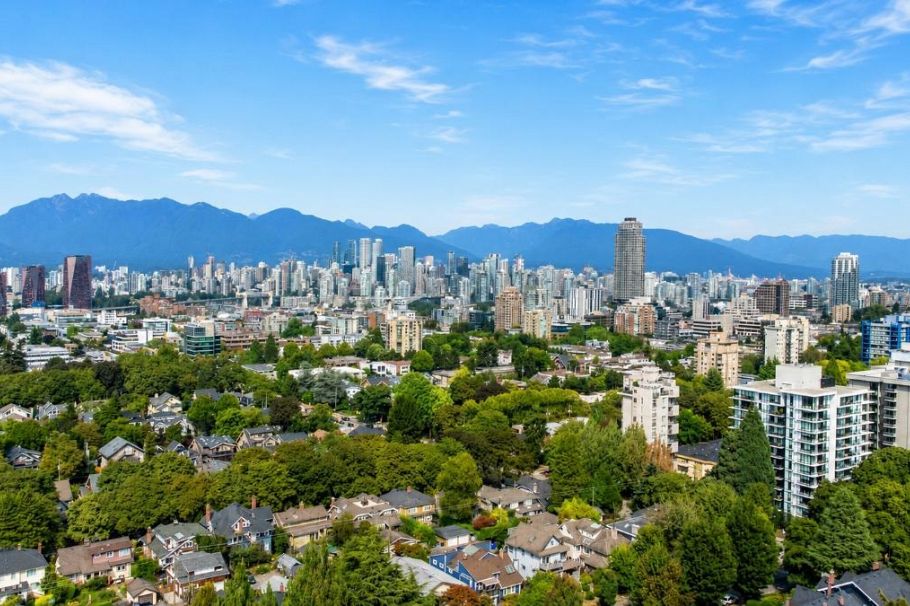 1903 W 14th Avenue Vancouver, BC - 5