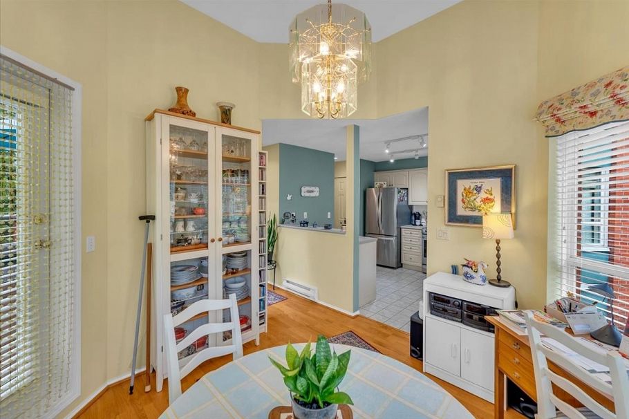 314 128 W 8th Street North Vancouver, BC - 17