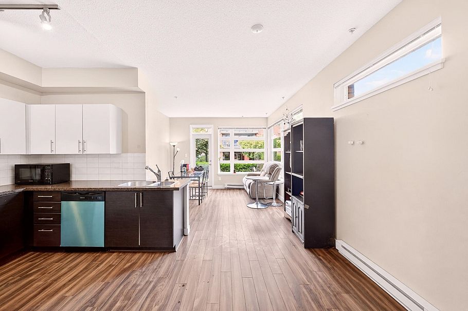 109 5692 Kings Road Vancouver, BC - 3