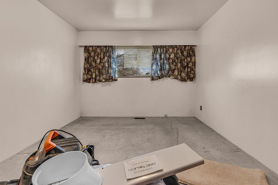 409 E 63rd Avenue Vancouver, BC - 17