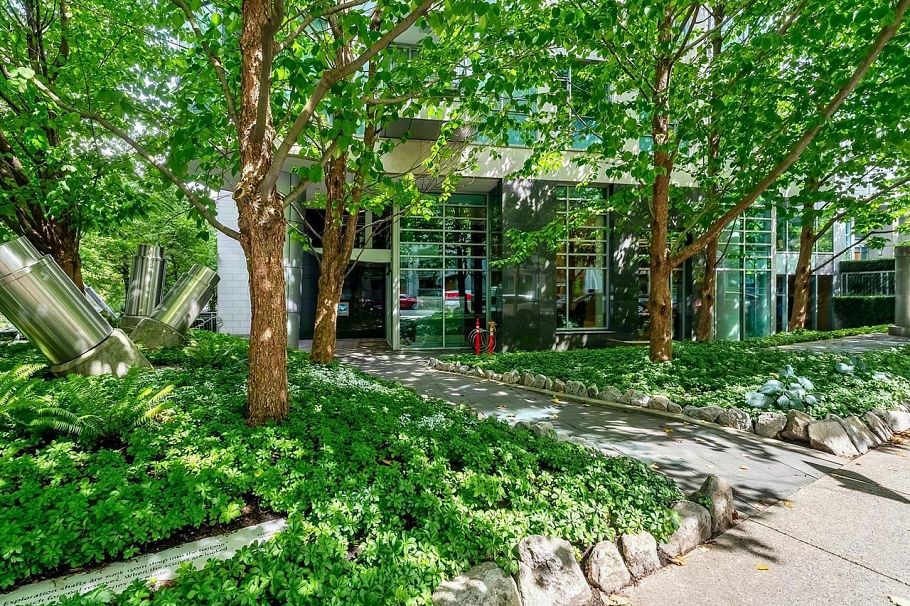 1901 590 Nicola Street Vancouver, BC - 4