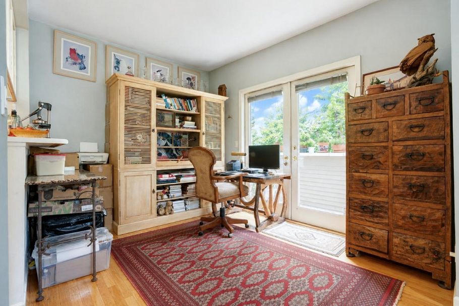 1903 W 14th Avenue Vancouver, BC - 16