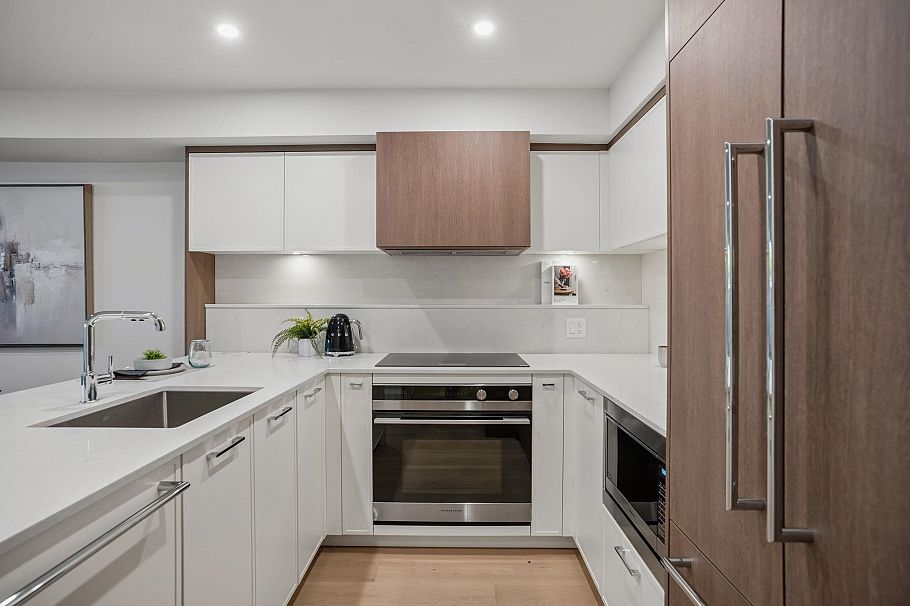 104 378 W 45th Avenue Vancouver, BC - 7