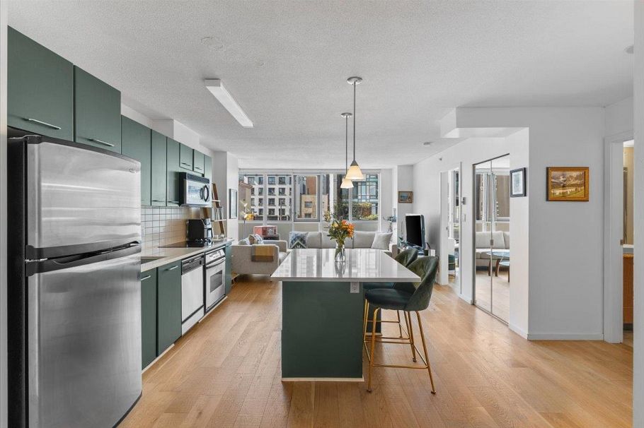 310 1155 Seymour Street Vancouver, BC - 1