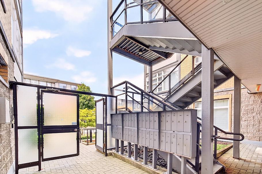 109 5692 Kings Road Vancouver, BC - 31