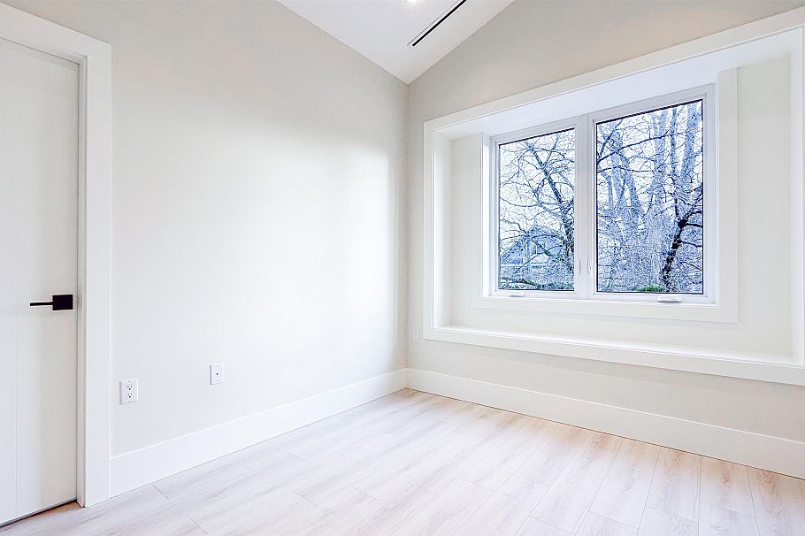 2373 W 7th Street Vancouver, BC - 18