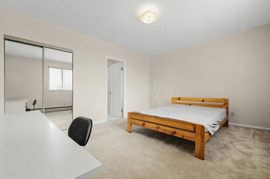 8080 Columbia Street Vancouver, BC - 27